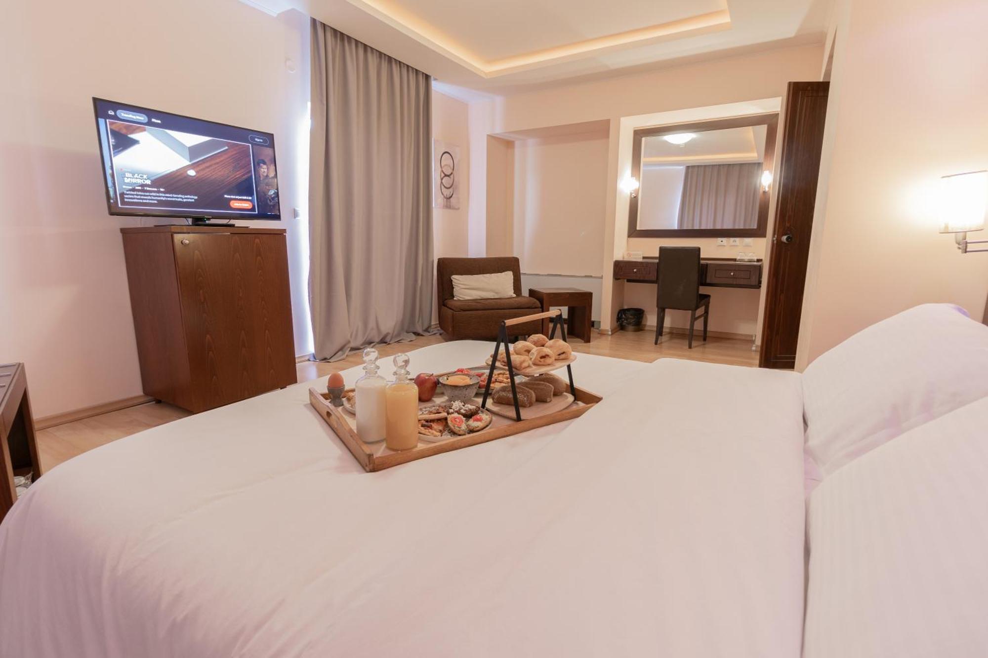 Flisvos Hotel 纳弗帕克托斯 外观 照片