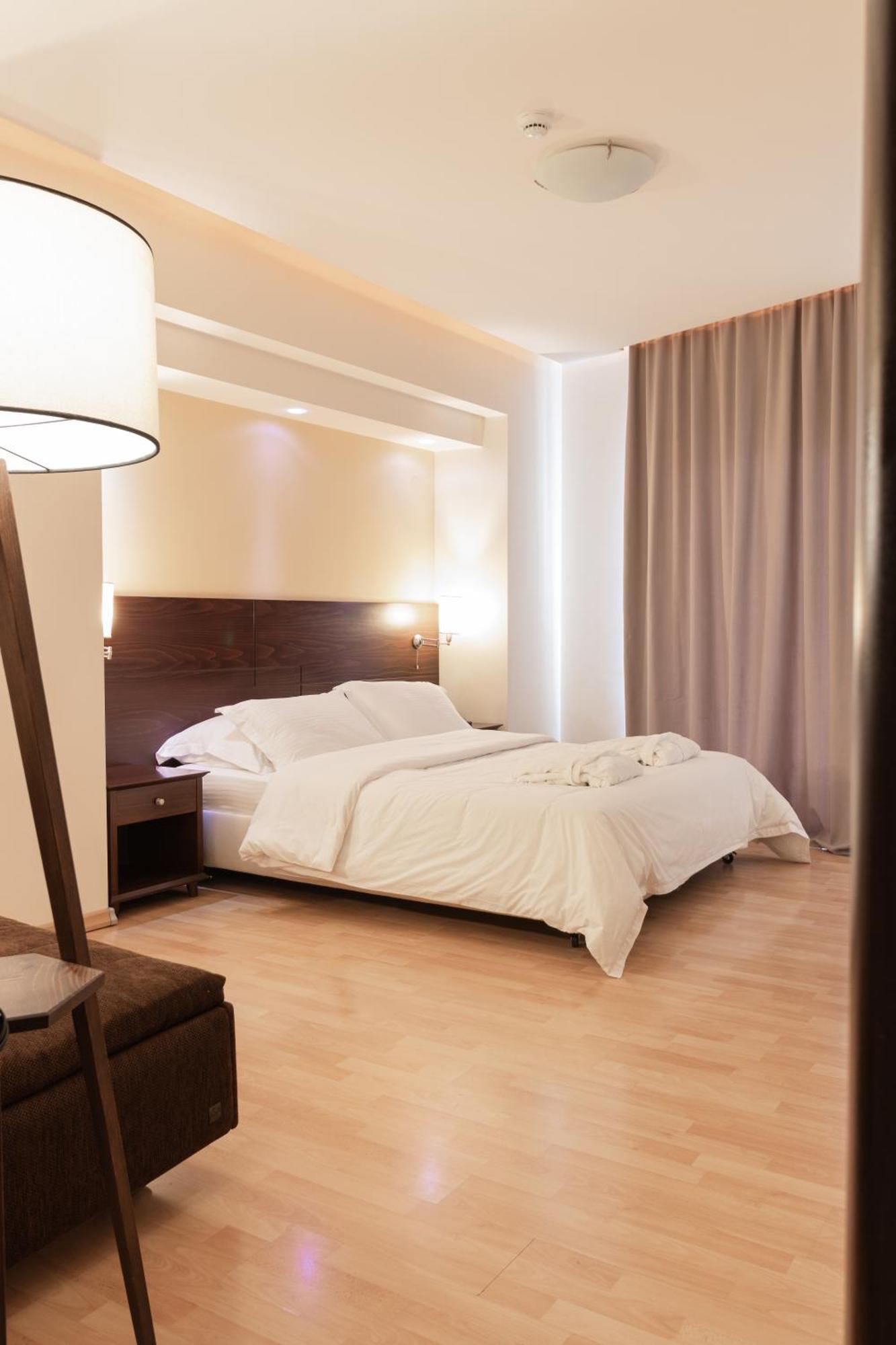 Flisvos Hotel 纳弗帕克托斯 外观 照片